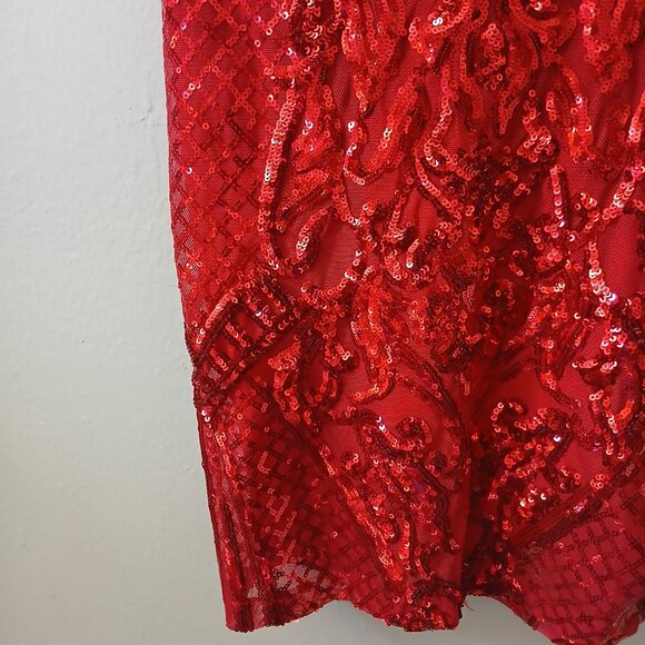 B.Darlin Junior's Sz XS Strappy Square-Neck Bodycon Dress Red Sequins Mini Lined - Picture 12 of 16
